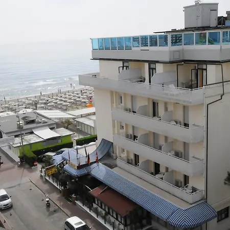 Byron Hotel 3*