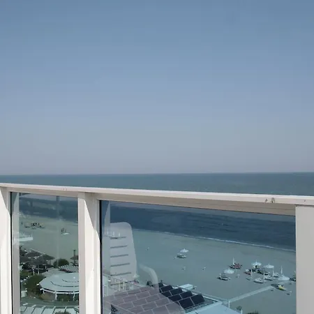Byron 3* Milano Marittima