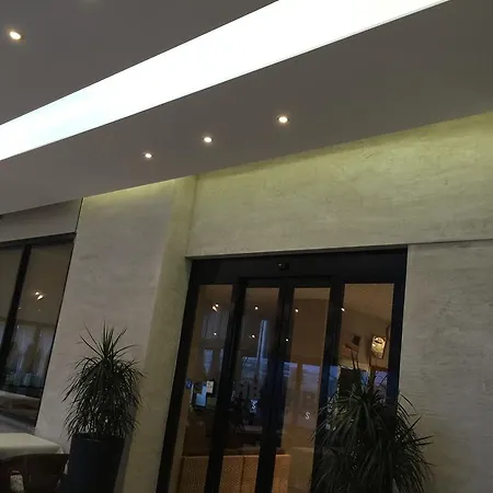 Hotel Byron 3*