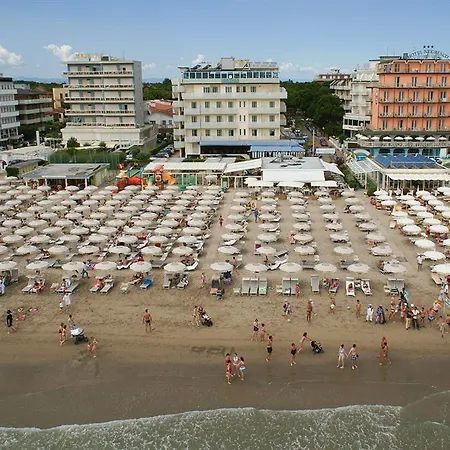 Byron 3* Milano Marittima
